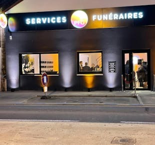 `photo de l'établissement de ${name}`