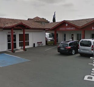 `photo de l'établissement de ${name}`