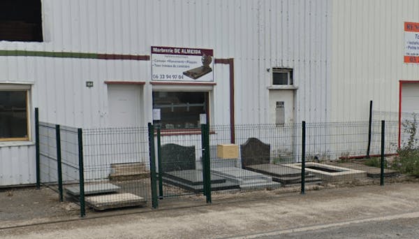 Photographie Marbrerie DEALMEIDA de Gouzeaucourt