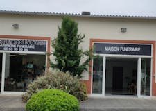 Devanture de Pompes funèbres Marbrerie Funéraire Bolognini