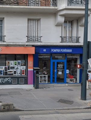 Photographie de l'Asnieres Pompes Funèbres - De l'autre côté du miroir d'Asnières-sur-Seine