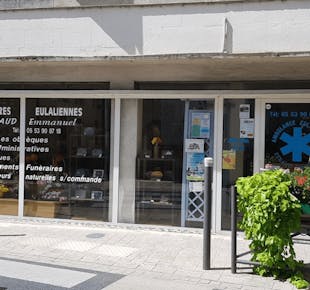 `photo de l'établissement de ${name}`