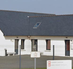 `photo de l'établissement de ${name}`