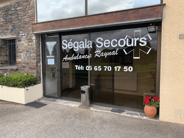 Photographie de Pompes Funèbres Ségala de Baraqueville