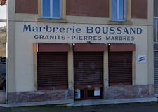 Devanture de Pompes Funèbres et Marbrerie Boussand