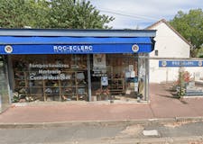 Devanture de Pompes Funèbres Roc-Eclerc