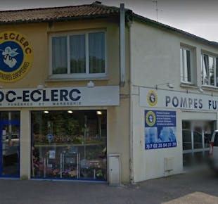`photo de l'établissement de ${name}`