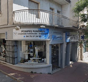 `photo de l'établissement de ${name}`