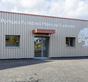 `photo de l'établissement de ${name}`