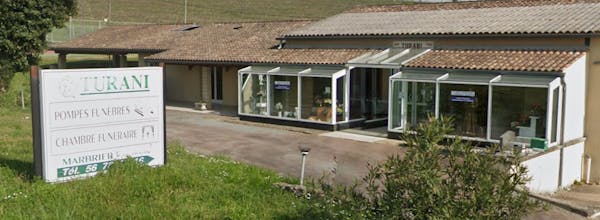 Photographie Pompes Funèbre Marbrerie TURANI de Saint-André-du-Bois