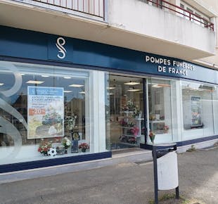 `photo de l'établissement de ${name}`