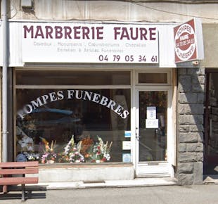 `photo de l'établissement de ${name}`