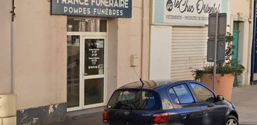 Photographie Pompes funèbres de France d'Hyères