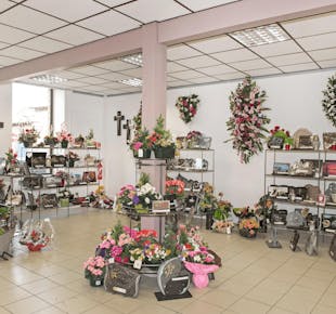 `photo de l'établissement de ${name}`