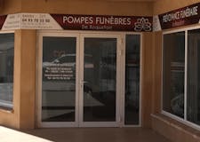 Devanture de Pompes Funèbres De Roquefort