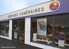 Devanture de Pompes Funèbres Générales