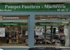 Devanture de Pompes Funèbres Et Marbrerie Berthelot