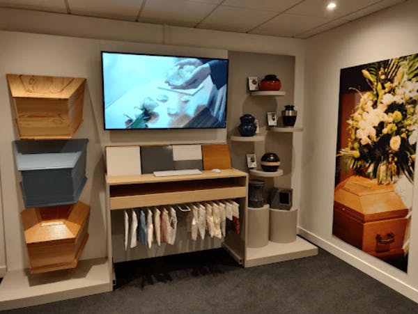 Photographie de Pompes funèbres générales La Ferté-Saint-Aubin