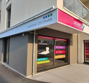 `photo de l'établissement de ${name}`