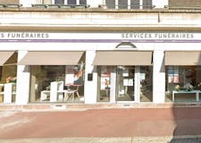 Devanture de Pompes Funèbres Générales