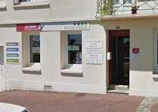 Devanture de Pompes Funèbres Delesque - Le Choix Funéraire