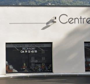 `photo de l'établissement de ${name}`