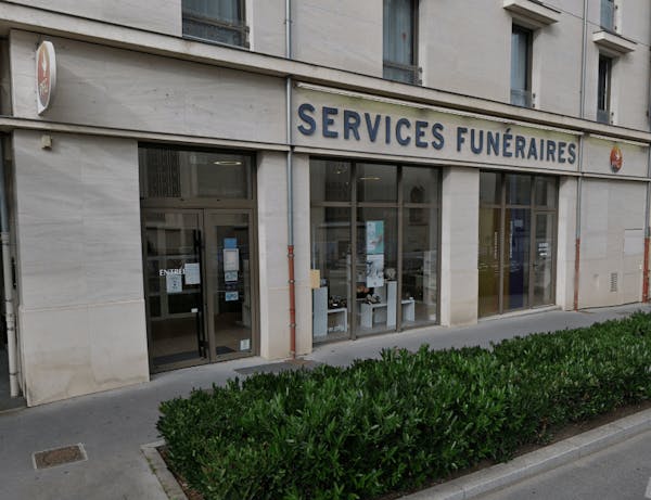 Photographie Pompes Funèbres Générales de Chartres