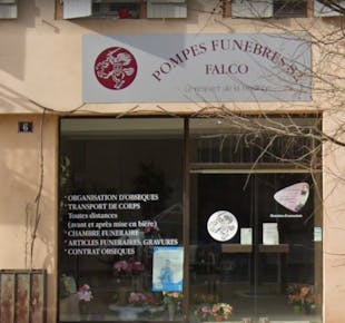 `photo de l'établissement de ${name}`
