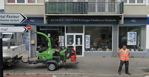 Photographie Pompes Funèbres et Marbrerie Jaumaux-Mazurier de Cherbourg-Octeville