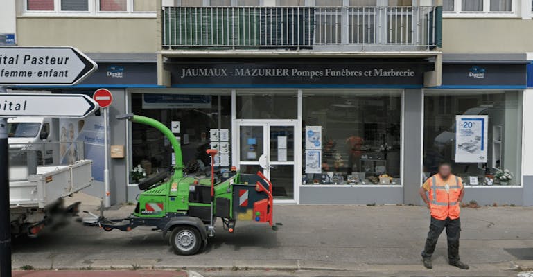 Photographie Pompes Funèbres et Marbrerie Jaumaux-Mazurier de Cherbourg-Octeville