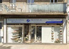 Devanture de Pompes funèbres et marbrerie Boiteux