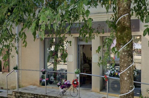 Photographie de la Pompes Funèbres du quercy de Cajarc
