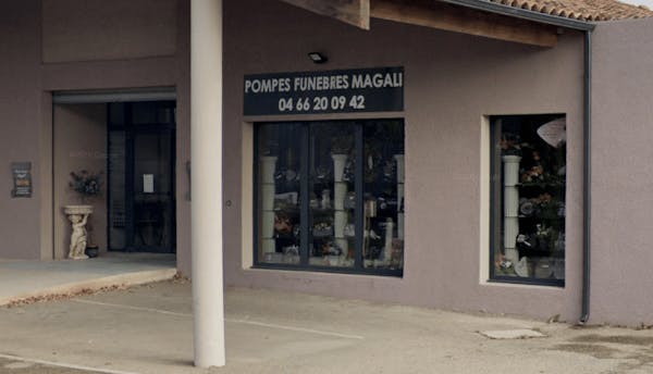 Photographie Pompes Funèbres Magali de Beaucaire