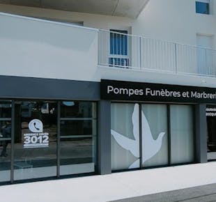 `photo de l'établissement de ${name}`