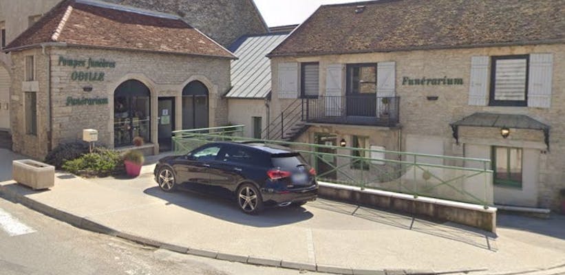 Photographie de la Pompes funèbres et Marbrerie Odille-Ivanes d'Orchamps