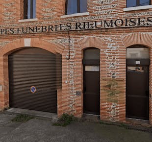 `photo de l'établissement de ${name}`