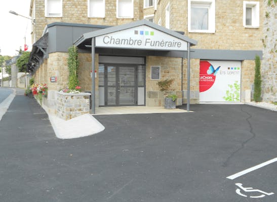 Photographie de la Pompes Funèbres LEPETIT de Mortain