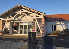 Devanture de La Maison des Obsèques -Ets Arnaud