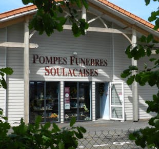 `photo de l'établissement de ${name}`