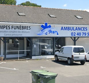 `photo de l'établissement de ${name}`