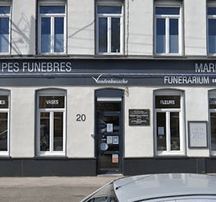 `photo de l'établissement de ${name}`