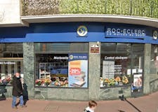 Devanture de Pompes Funèbres Roc-Eclerc