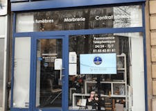 Devanture de Pompes Funèbres ROC ECLERC