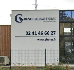 `photo de l'établissement de ${name}`