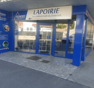 `photo de l'établissement de ${name}`