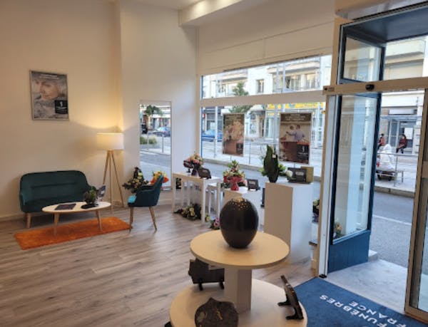 Photographie de Pompes Funèbres de France de Saint-Nazaire