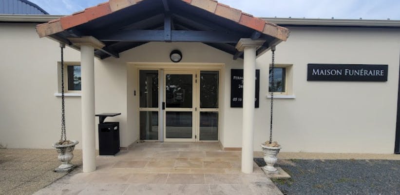 Photographie funérarium de Pompes Funèbres Maison Augeron - Tradition Funéraire de Neuville-de-Poitou