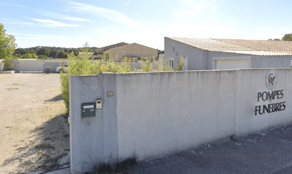 Photographie Pompes Funèbres Carminati de Saint-Laurent-des-Arbres