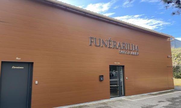 Photographie de Pompes Funèbres SANTO et JULIEN de Roquefort-la-Bédoule