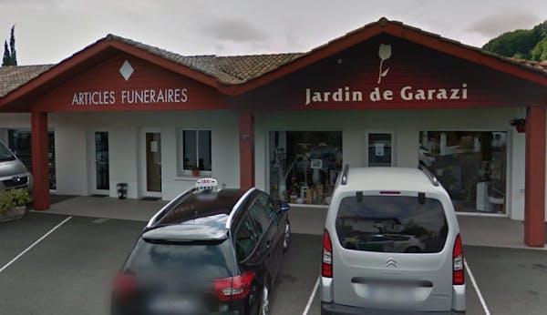 Photographie Pompes Funèbres Garazi de Saint-Jean-Pied-de-Port
